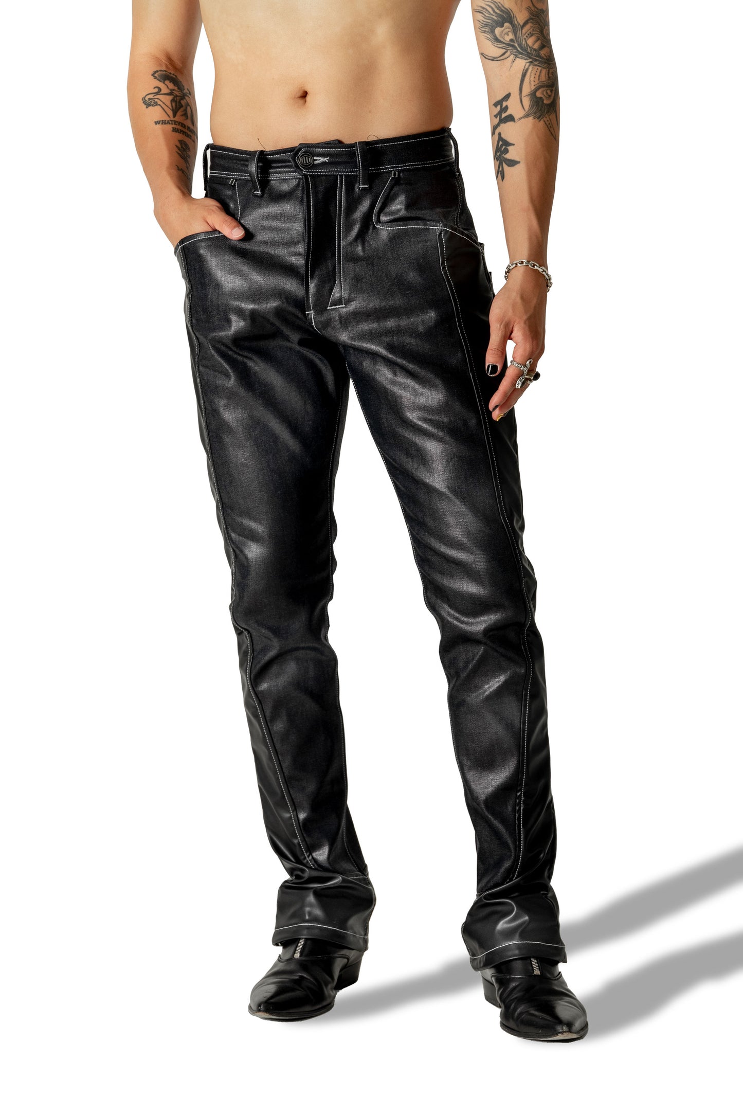 022 JEANS
